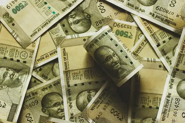 DTH Future: Regulatory Discrepancies & Market Dynamics in India
