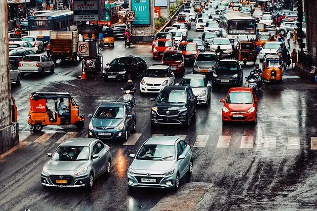 India’s V2X Rollout Stalled by Telecom vs. Auto Turf War